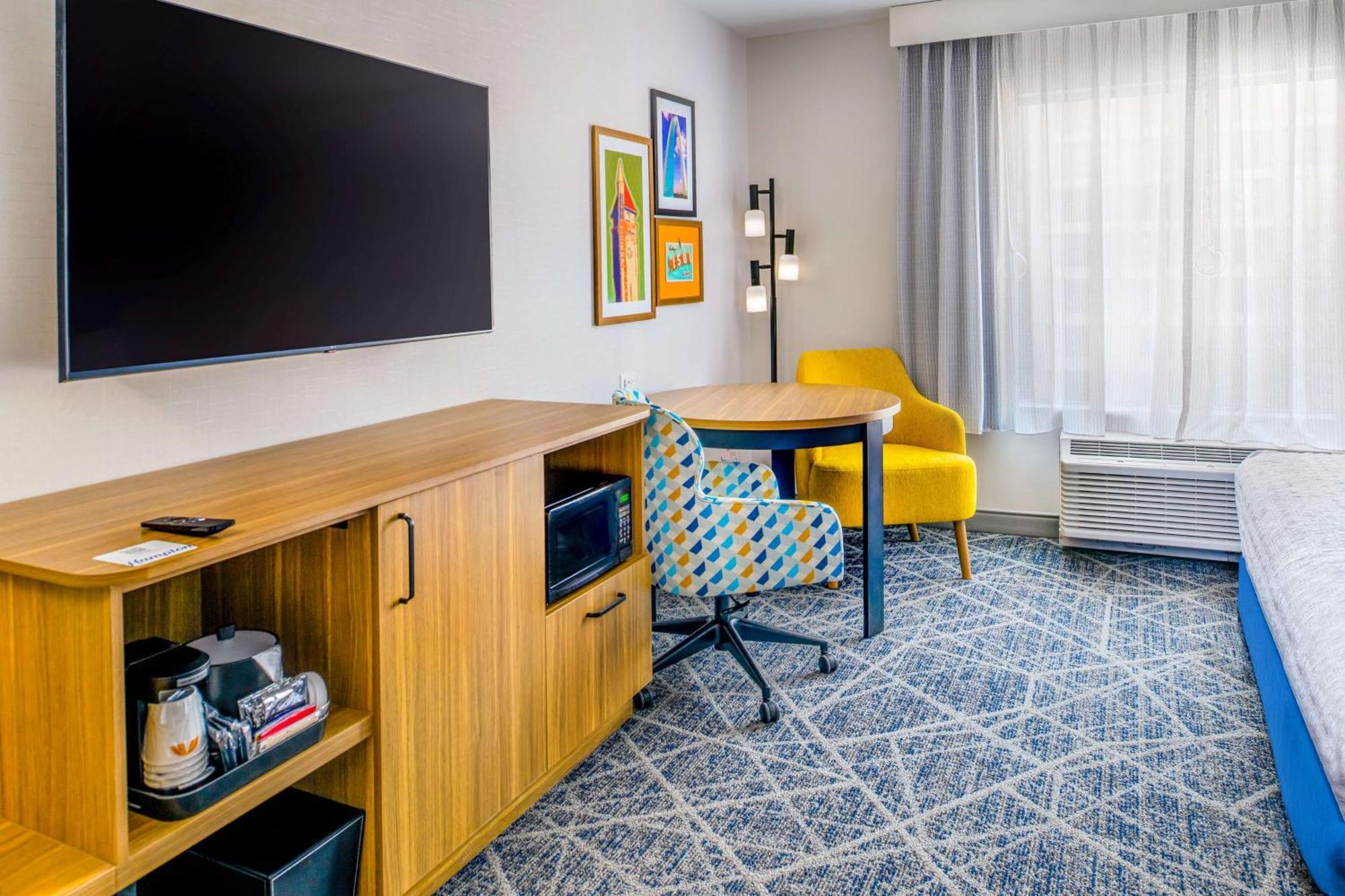 Hampton Inn By Hilton St Louis Airport Woodson Terrace Exterior foto